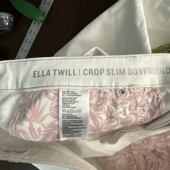 Tommy Bahama Ella Twill Crop Slim Boyfriend White Jeans Womens 14/24 Embroidered - Picture 5 of 11